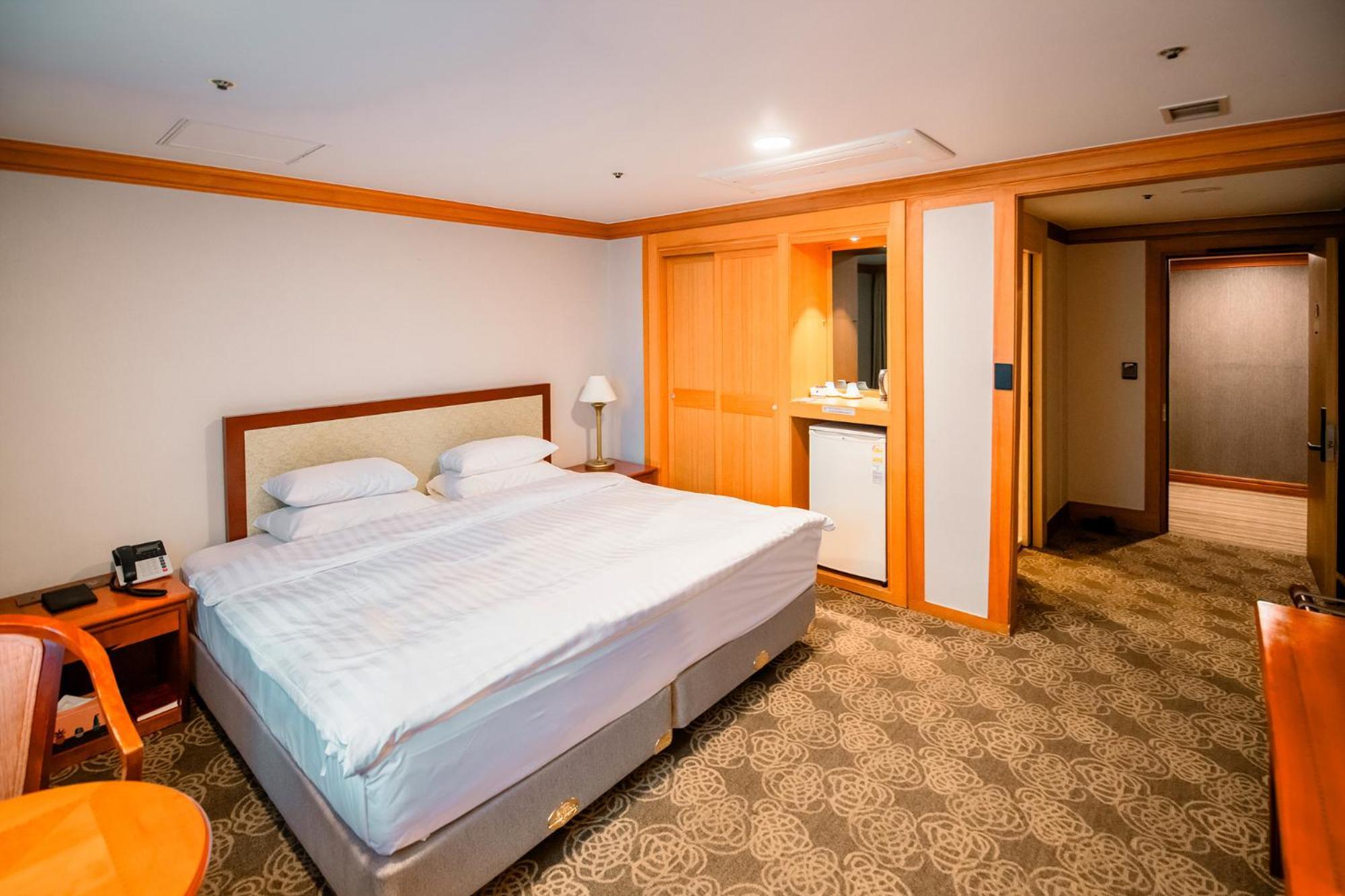 Hotel International Changwon Ngoại thất bức ảnh
