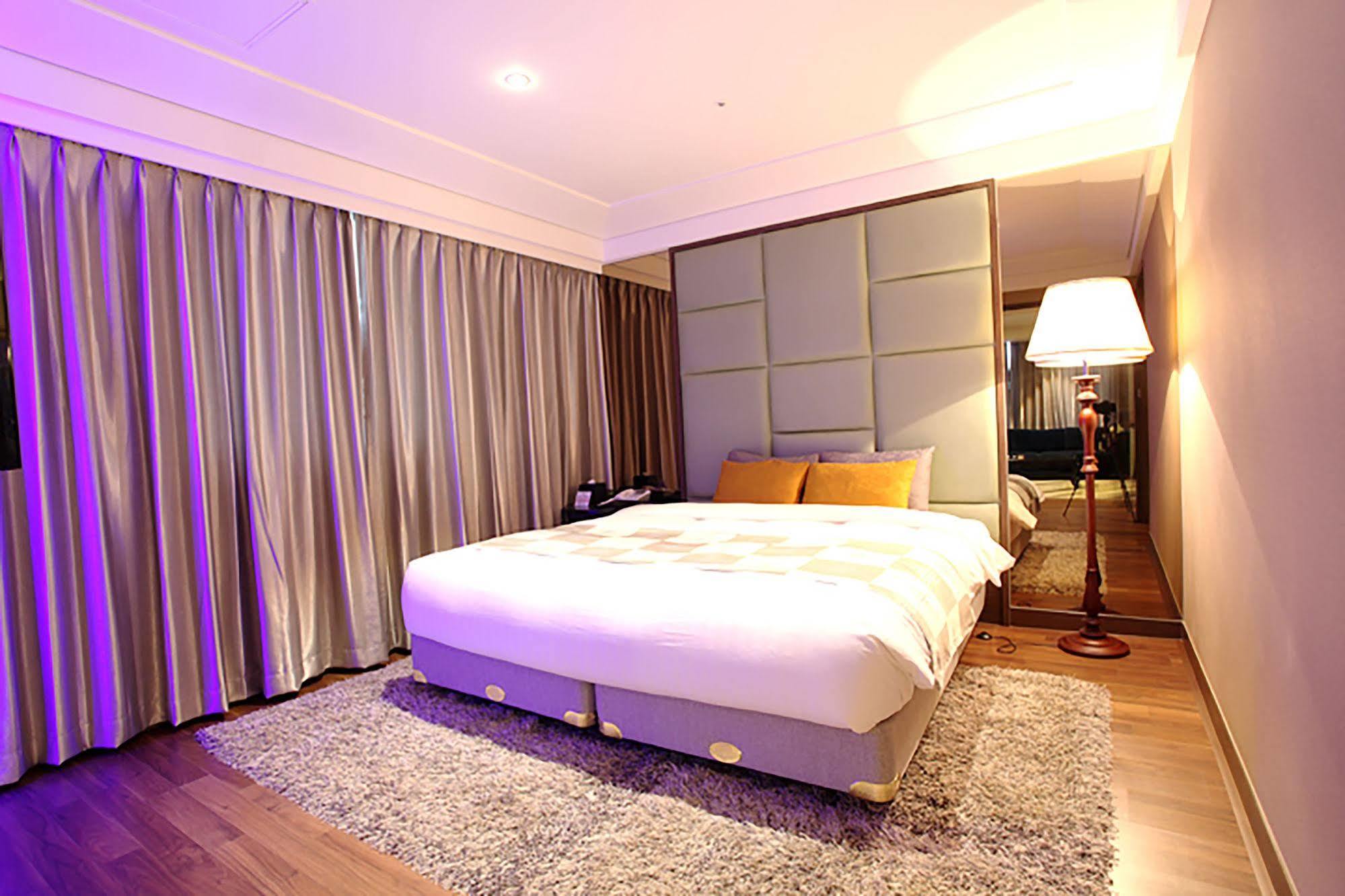 Hotel International Changwon Ngoại thất bức ảnh