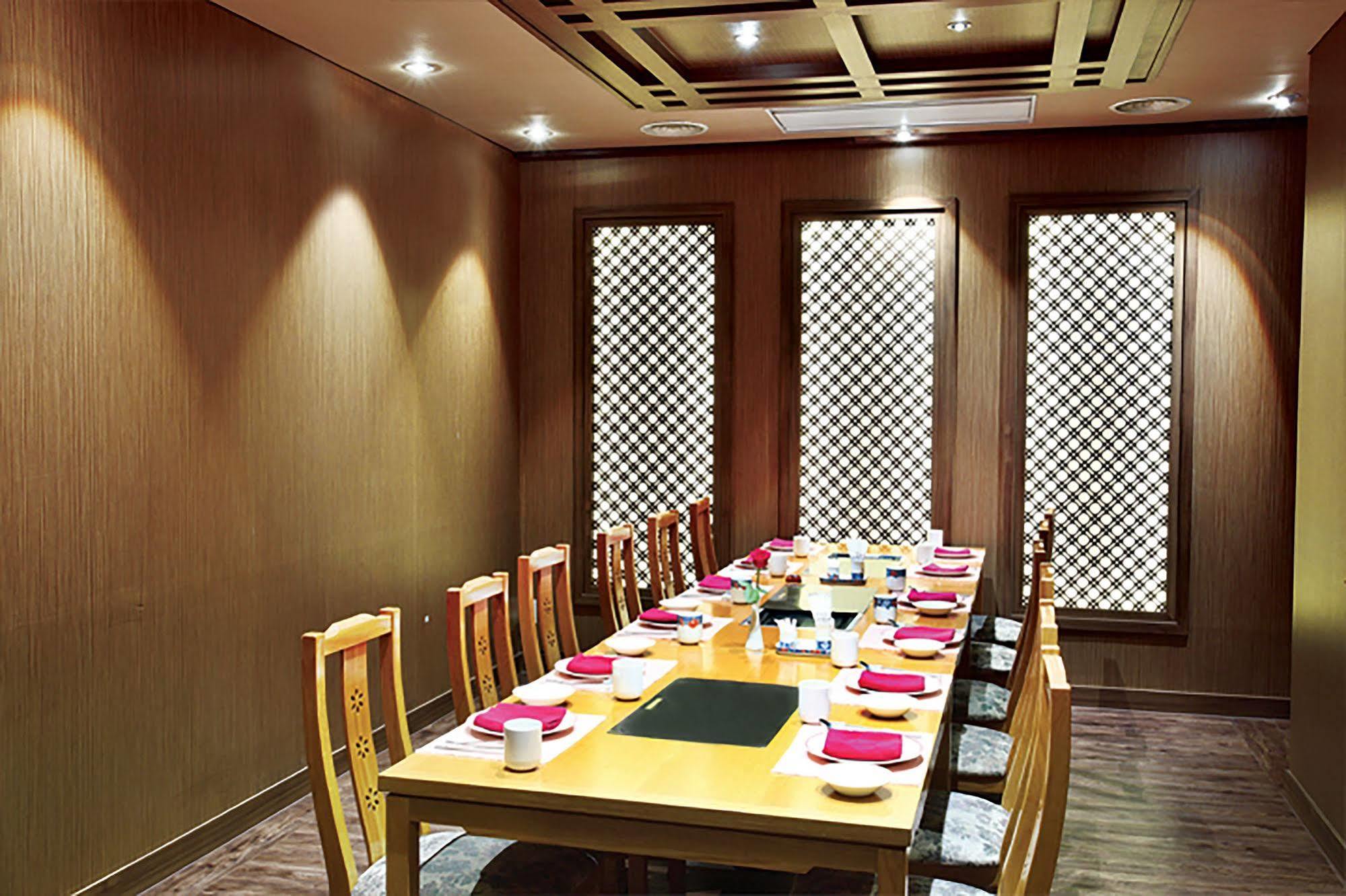 Hotel International Changwon Ngoại thất bức ảnh